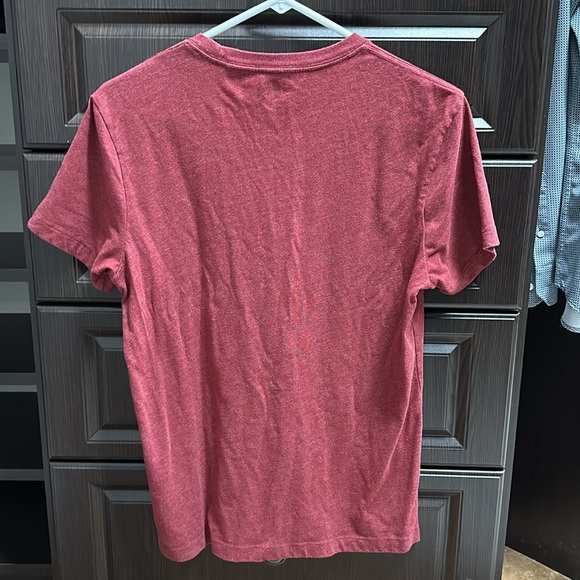 J Crew Red Pocket Tee Shirt Slim-washed - Picture 3 of 3